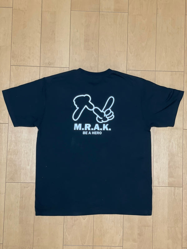 M.R.A.K.  NポーズTシャツ　ブラック