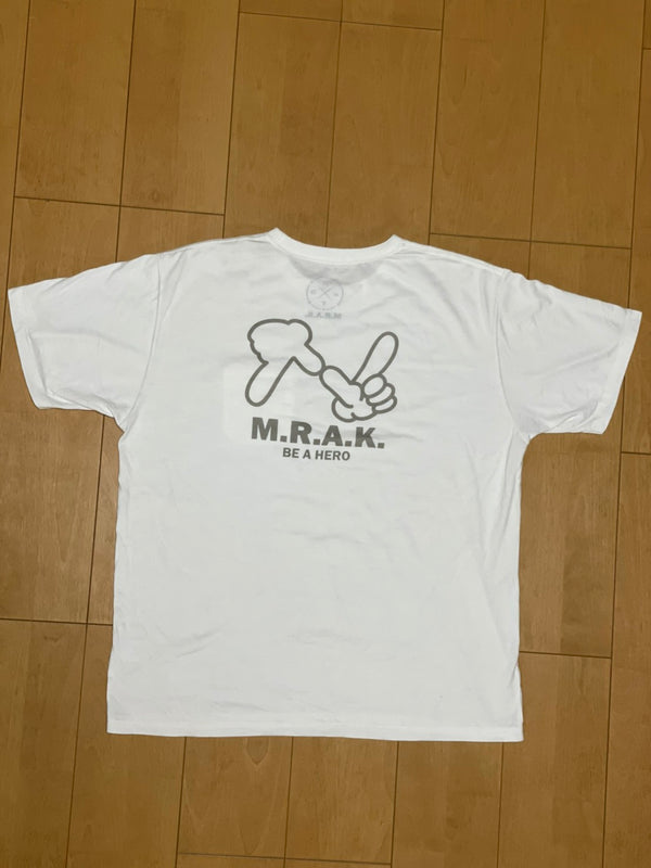 M.R.A.K.　NポーズTシャツ　ホワイト